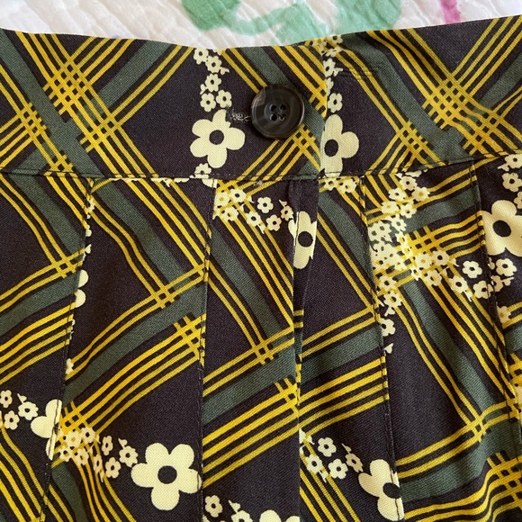 NWT Urban Outfitters Emerson Printed Pleated Wrap Skirt Size Small - Picture 13 of 13